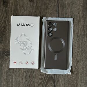 NEW! Samsung Makavo Gray Phone Case